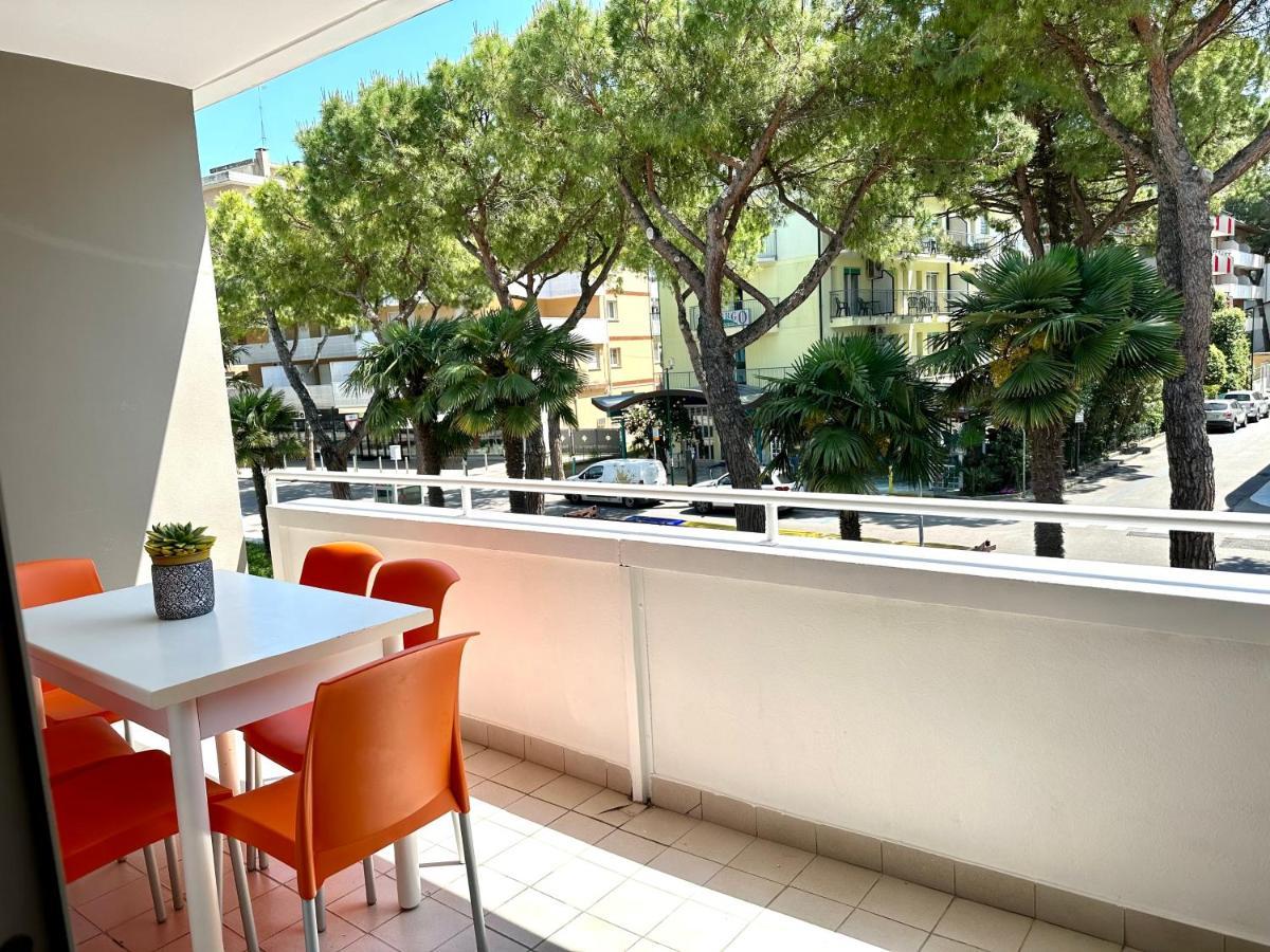 Apartament Sabbiadoro Center Линяно Сабиадоро Екстериор снимка