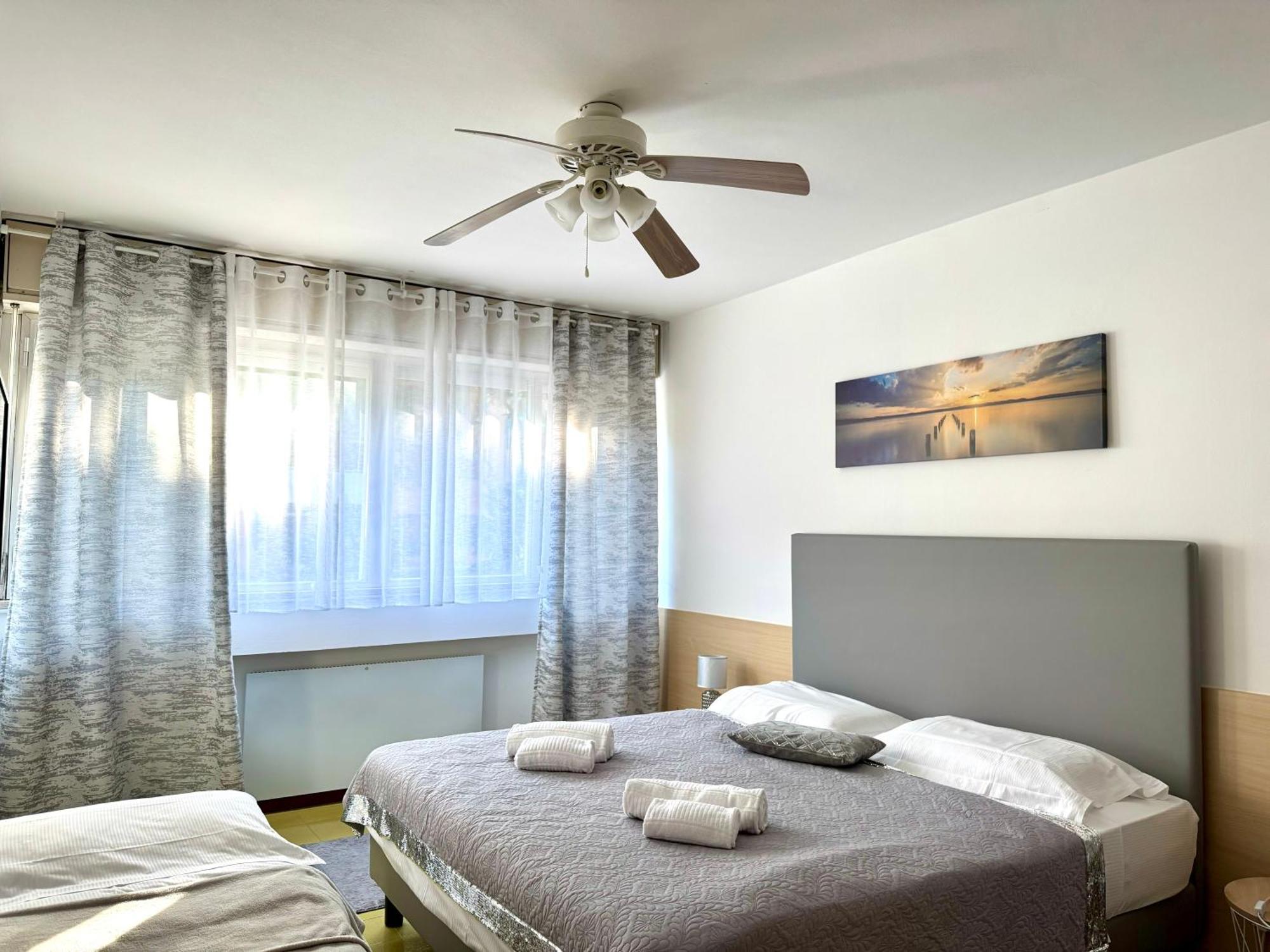 Apartament Sabbiadoro Center Линяно Сабиадоро Екстериор снимка